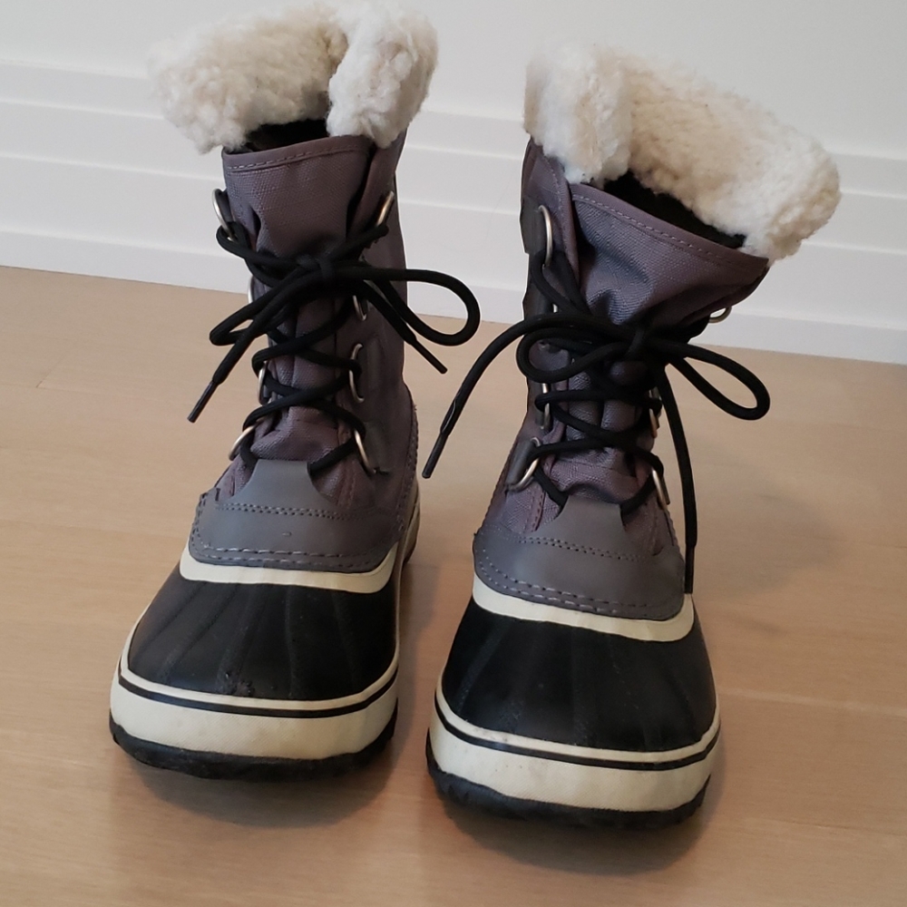 Gray Sorel Winter Carnival Boots